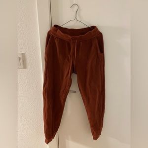 Lululemon scuba joggers